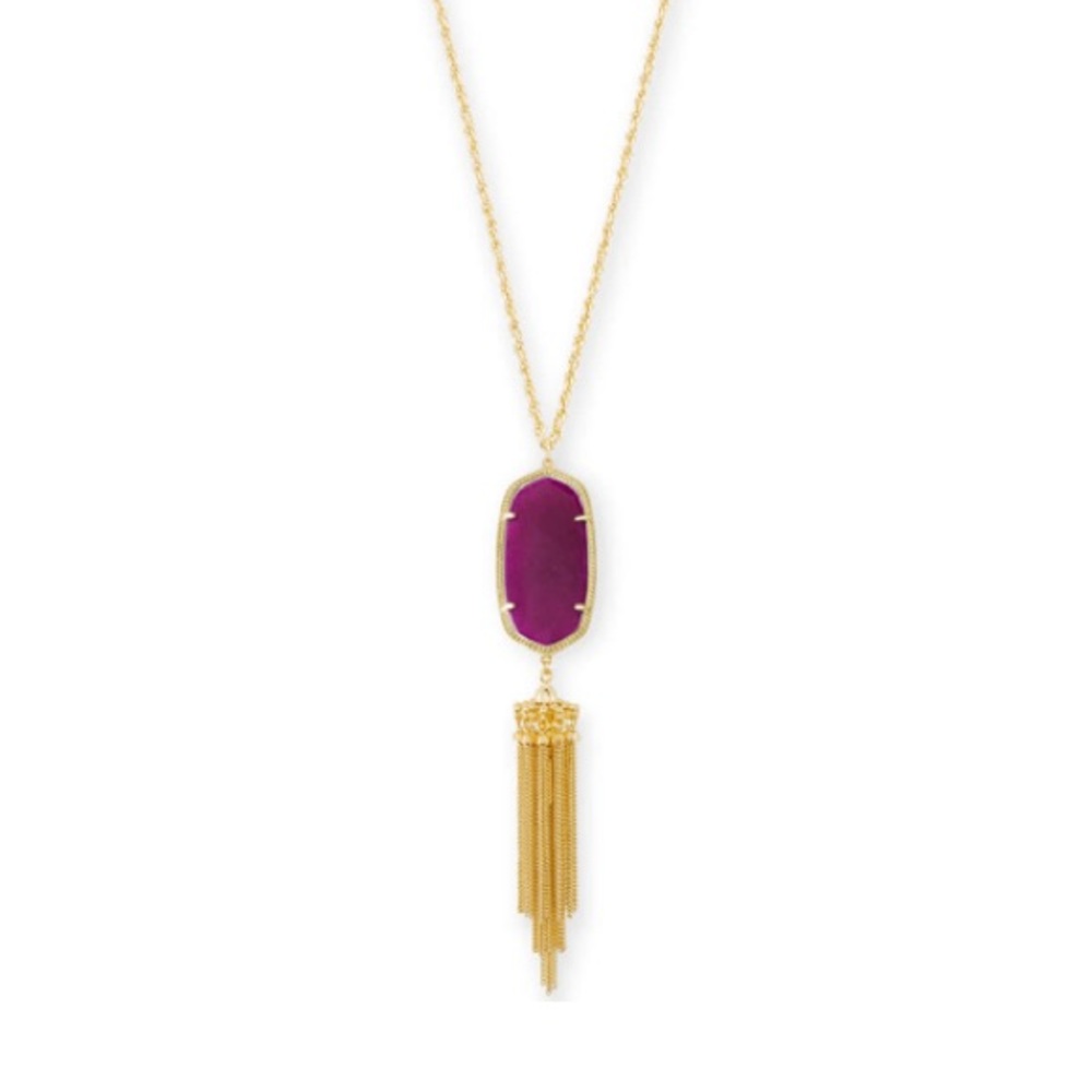 Kendra Scott necklace